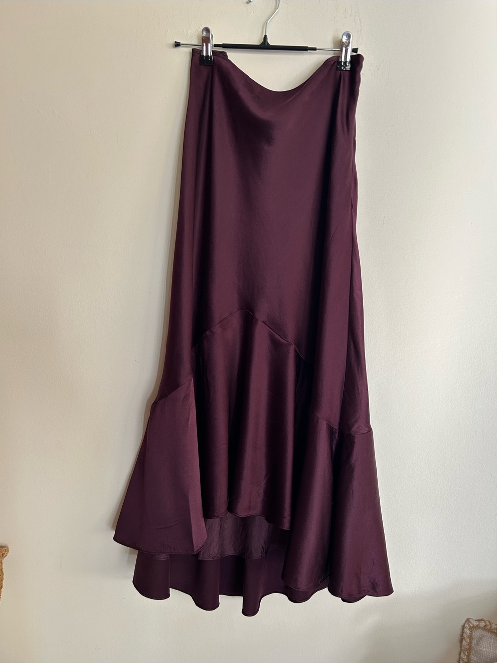 Beautiful! Lauren Ralph Lauren silk High-Low skirt in rich Plum - Picture 7 of 7